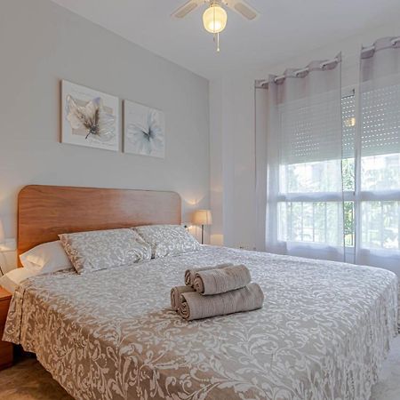 797 Holiday Rentals- Duplex Para 7 En La Carihuela A 1 Min De La Playa توريمولينوس المظهر الخارجي الصورة