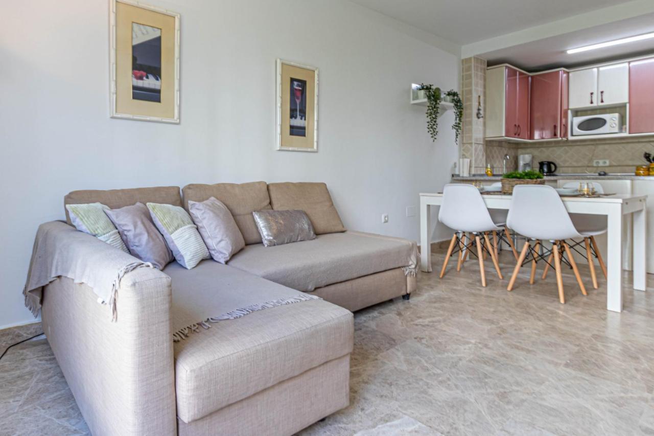 797 Holiday Rentals- Duplex Para 7 En La Carihuela A 1 Min De La Playa توريمولينوس المظهر الخارجي الصورة