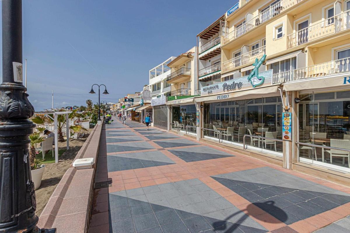 797 Holiday Rentals- Duplex Para 7 En La Carihuela A 1 Min De La Playa توريمولينوس المظهر الخارجي الصورة