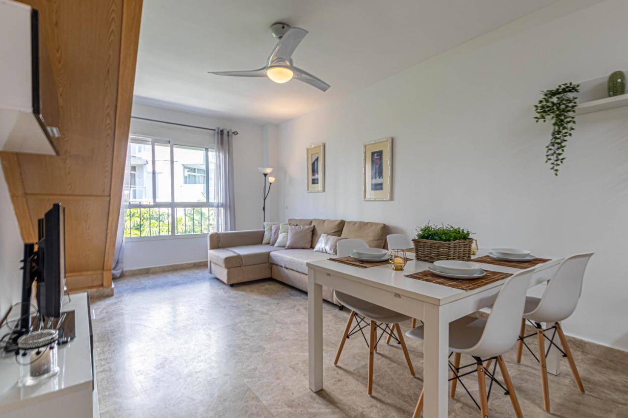 797 Holiday Rentals- Duplex Para 7 En La Carihuela A 1 Min De La Playa توريمولينوس المظهر الخارجي الصورة